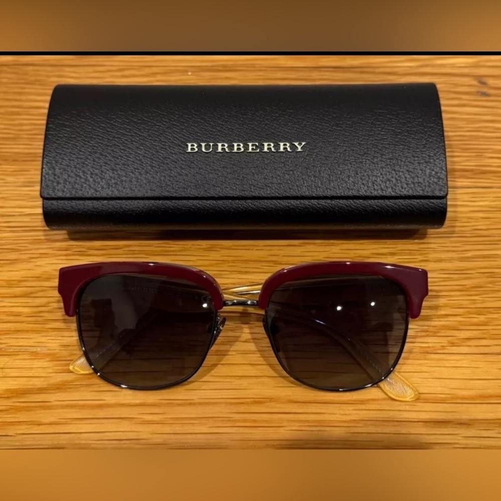 Burberry 53mm Nova Check Sunglasses in Burgundy and Yellow